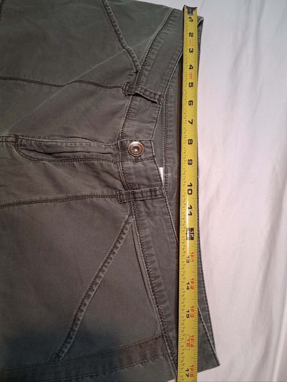 Time and Tru Green Cargo Capri Pants Olive Utility Cropped Pants Women's Size 16 - Picture 8 of 14